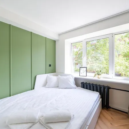 מלון דירות Oasis Airport By Revalhome טאלין