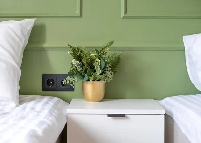 Apart-hotel Oasis Airport By Revalhome 3*